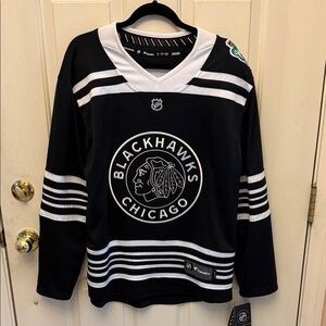 Chicago winter classic Fanatics Black and White Blackhawks Jersey